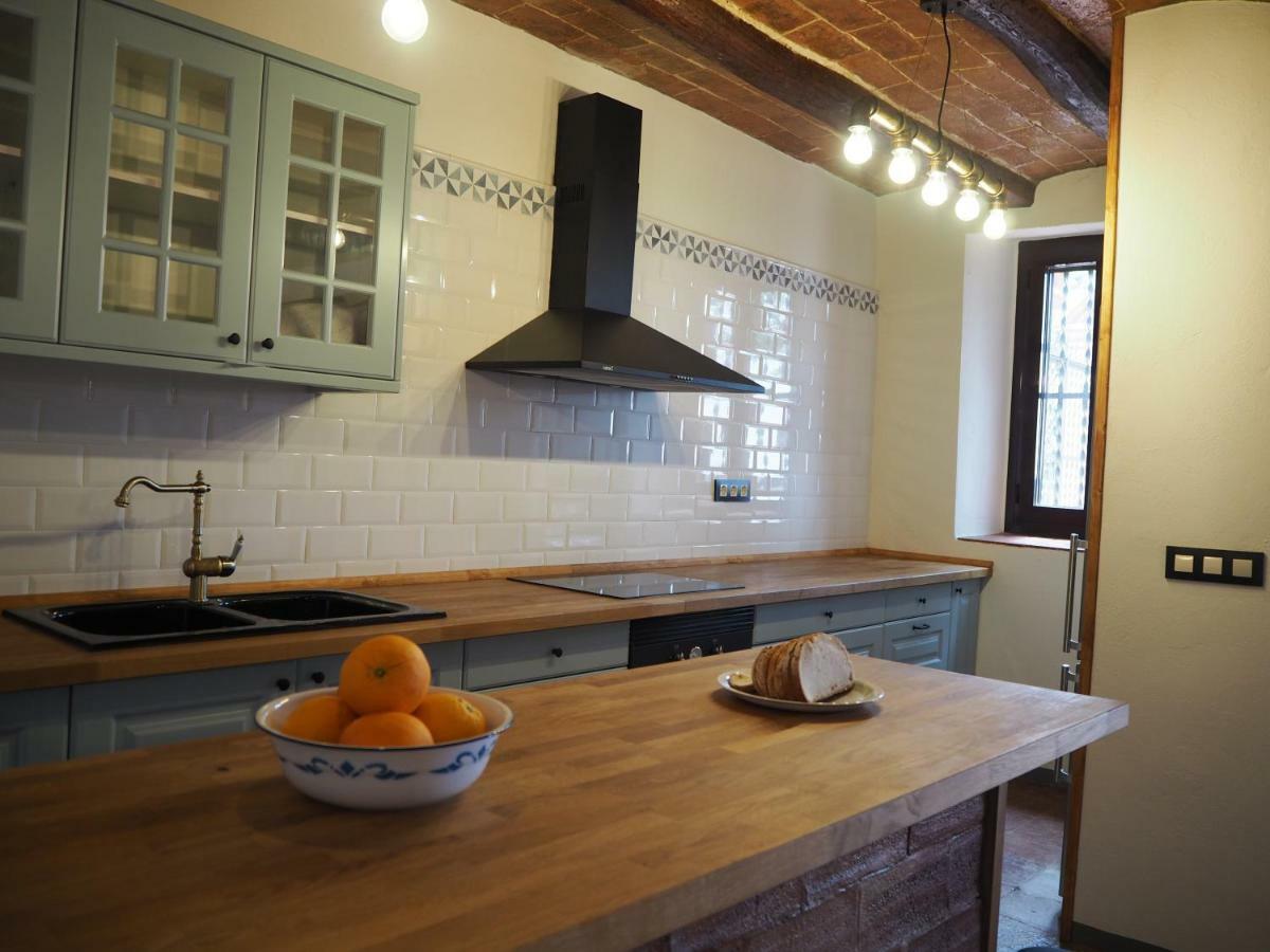 Cal Ventura Guest House El Bruc Luaran gambar