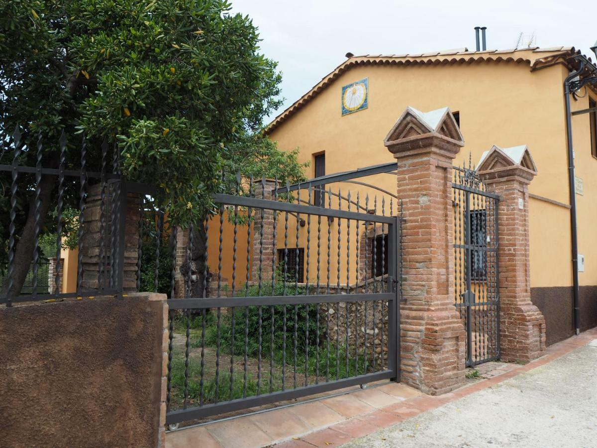 Cal Ventura Guest House El Bruc Luaran gambar