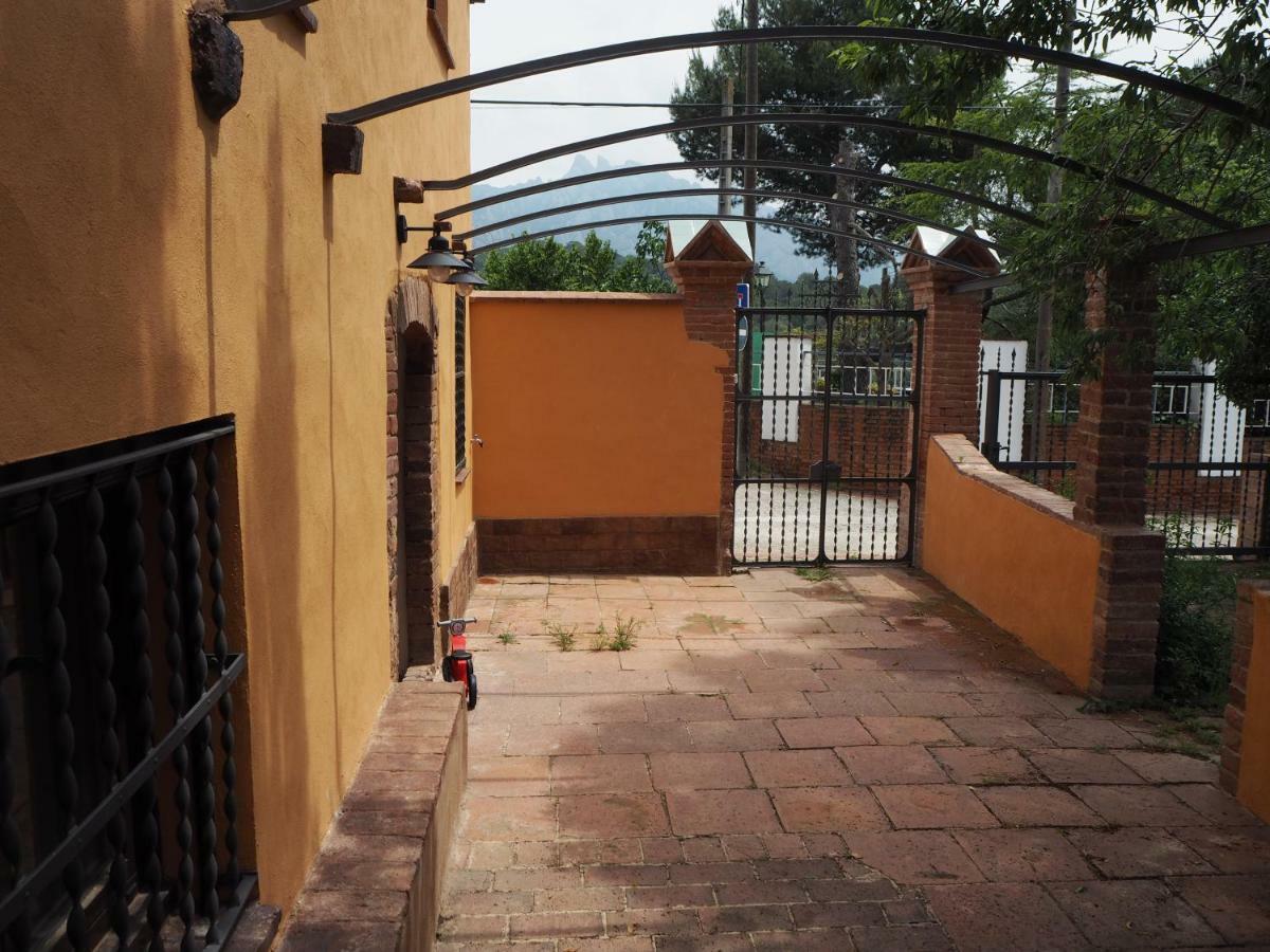 Cal Ventura Guest House El Bruc Luaran gambar