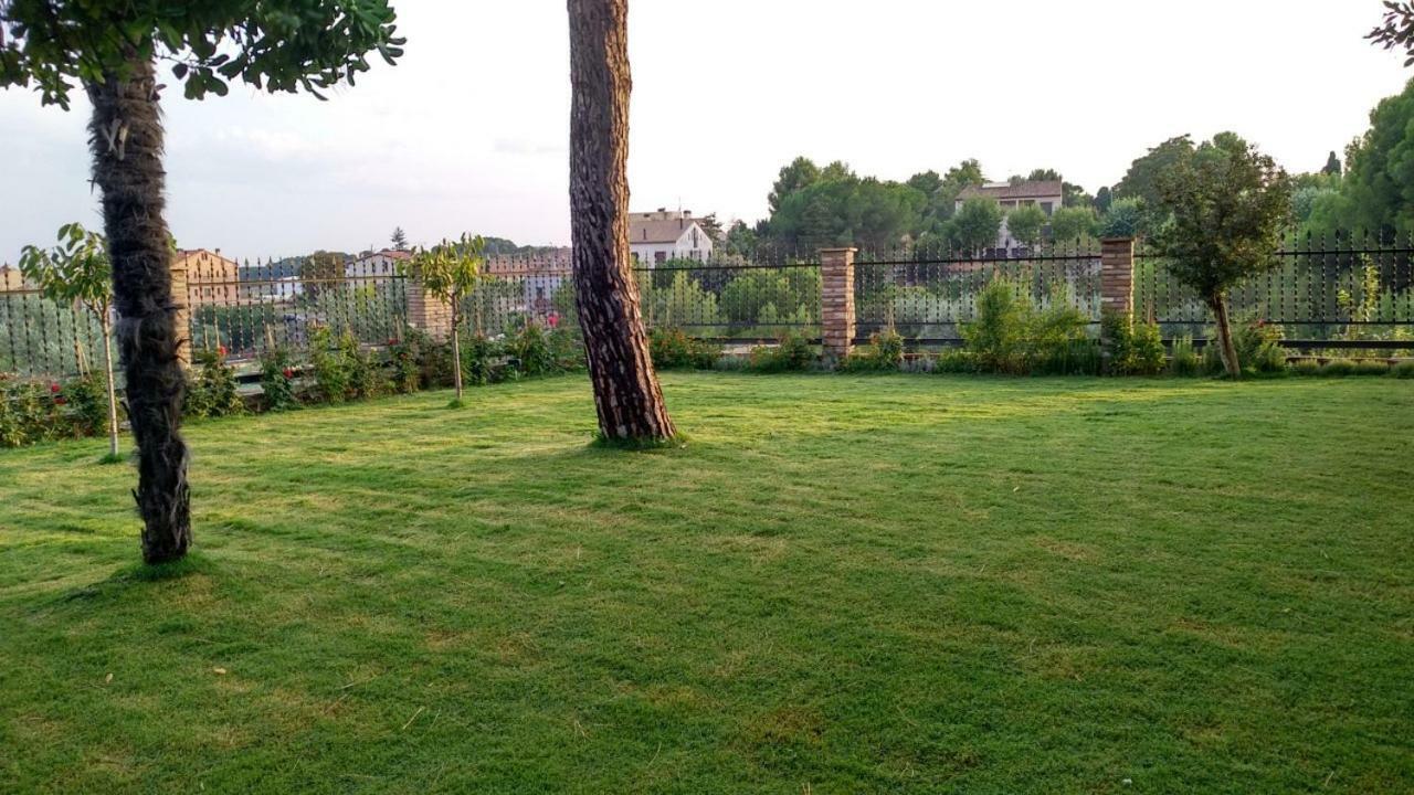 Cal Ventura Guest House El Bruc Luaran gambar